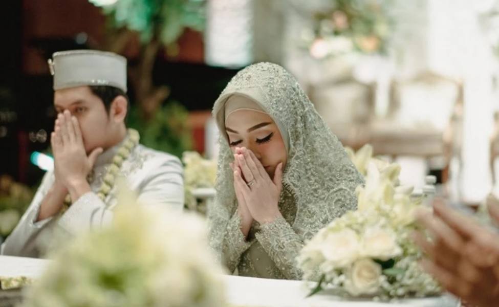Definisi dan 3 Ayat Al-Quran tentang Pernikahan